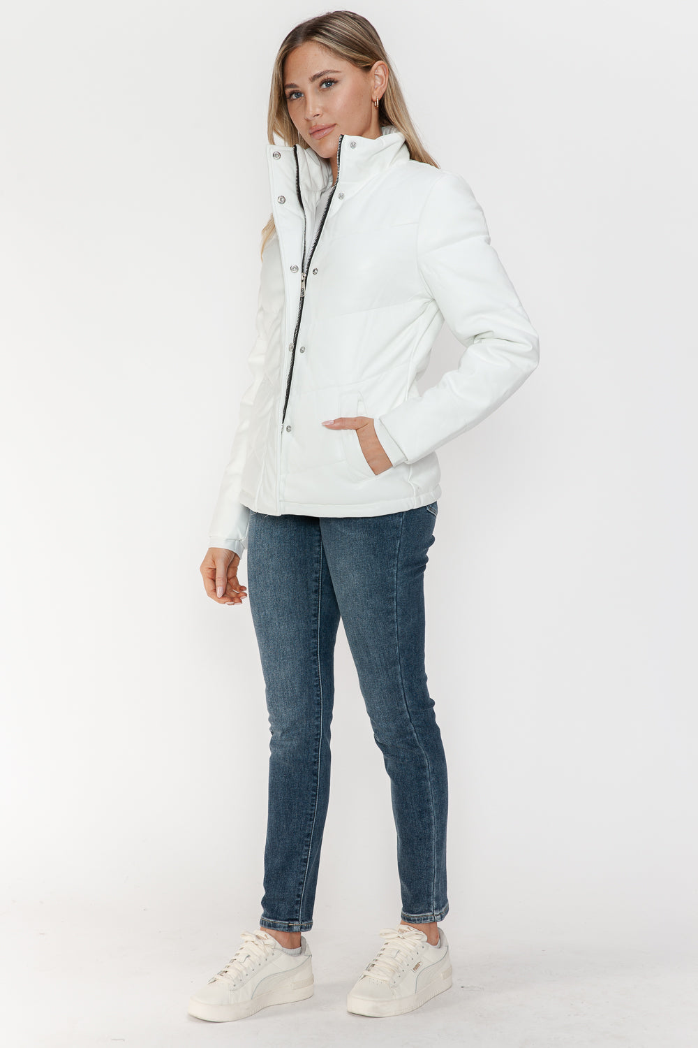 Neo-nordic Turtleneck Puffer Jacket