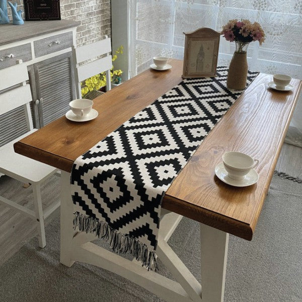 Camille Table Runner