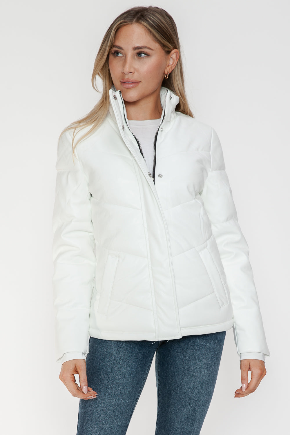 Neo-nordic Turtleneck Puffer Jacket