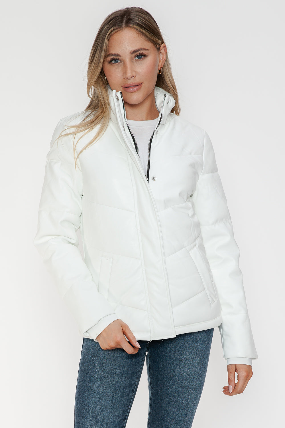 Neo-nordic Turtleneck Puffer Jacket