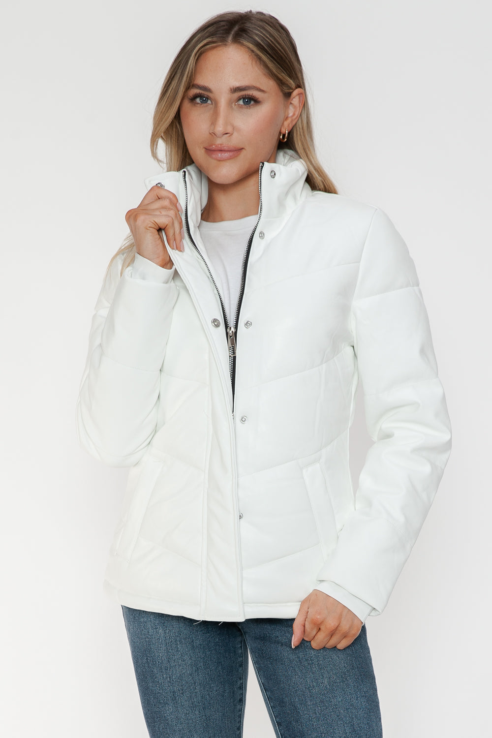 Neo-nordic Turtleneck Puffer Jacket