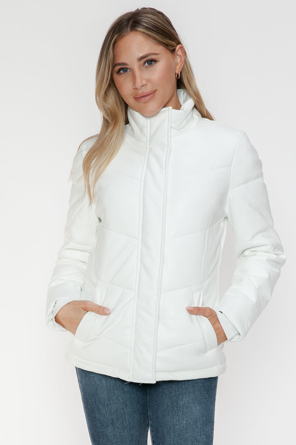 Neo-nordic Turtleneck Puffer Jacket