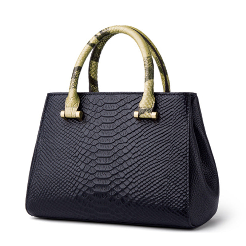 The Aurelia Hand Bag