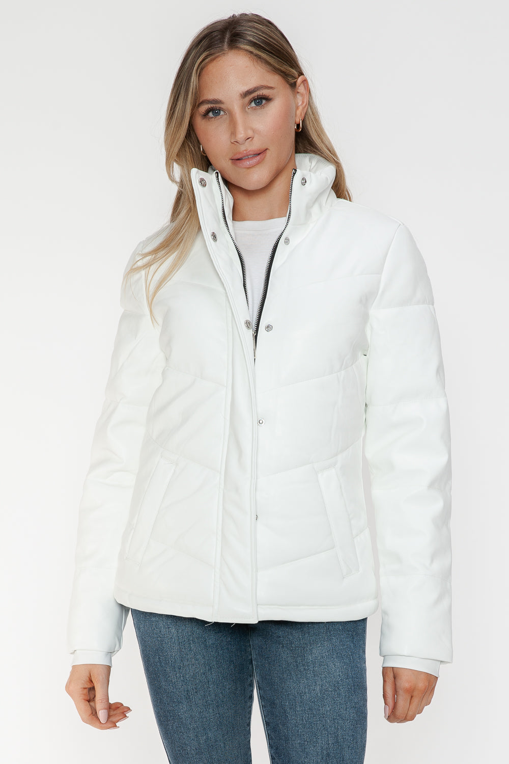 Neo-nordic Turtleneck Puffer Jacket