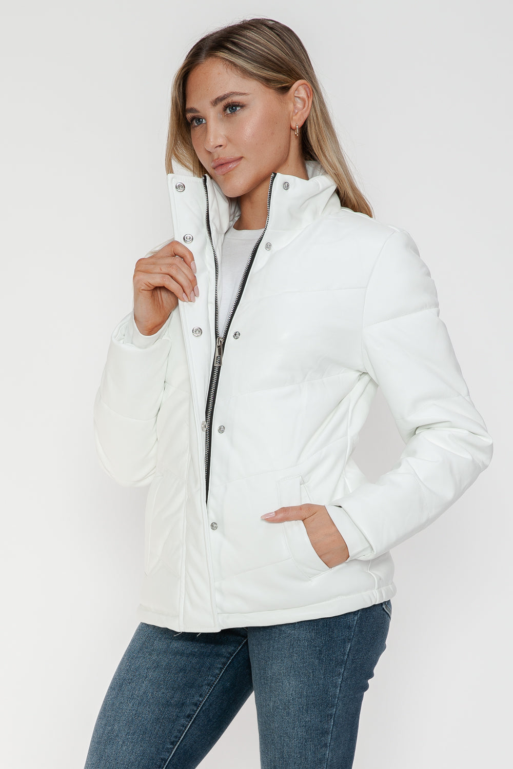 Neo-nordic Turtleneck Puffer Jacket